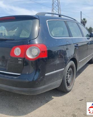 Vw passat variant 3c5 1.9 tdi 105cv ricambi