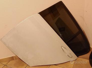 sportello porta portiera  bmw serie uno f20