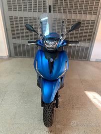 Beverly 400 S hpe BLU ZAFFIRO garanzia fino 2027