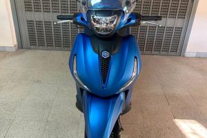 Beverly 400 S hpe BLU ZAFFIRO garanzia fino 2027
