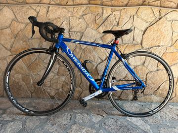 bici da corsa Merida