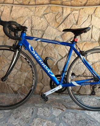 bici da corsa Merida