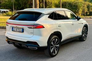 MG HS 1500 T-GDI AT LUXURY CAM360 