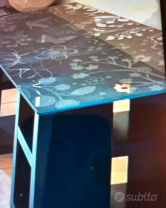 Ikea  scrivania/tavolo