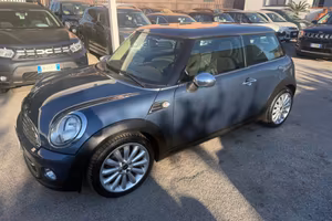 Mini 2.0 16V Cooper D Automatica 106.000 km