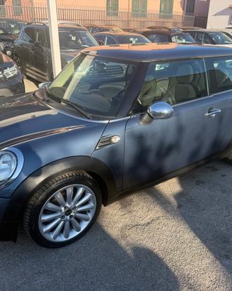 Mini 2.0 16V Cooper D Automatica 106.000 km