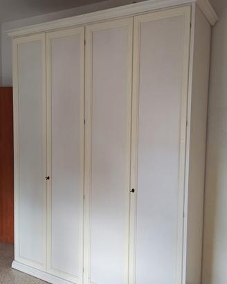 armadio 4 porte con montaggio