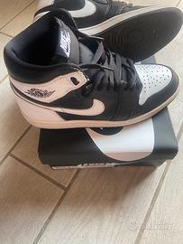 Scarpe Nike Air-Jordan taglia 41