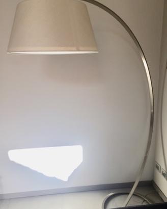 Lampada da terra Natuzzi