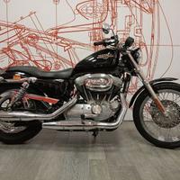 Harley-Davidson Sportster 883
