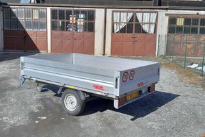 RIMORCHIO CON GANCIO A SFERA