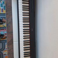 Tastiera Yamaha Piaggero np-12