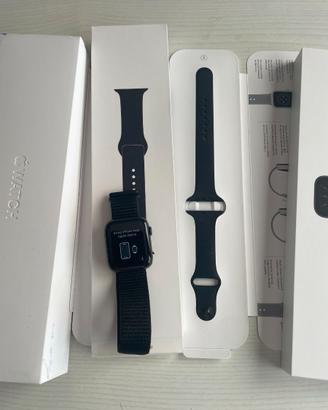 Apple Watch Series 6 GPS 44mm Cassa in Alluminio