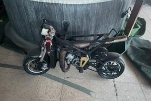 Minimoto blata a liquido