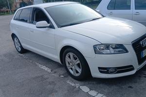 Audi A3 1.6 TDI 90 CV CR F.AP. Ambiente