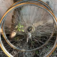 Ruote da corsa vintage