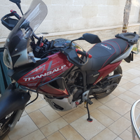 Honda transalp700 o VALUTOcambio scooter 300 in su