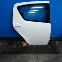 Sportello toyiota aygo posteriore dx 2011