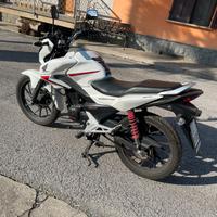 Honda CB 125F