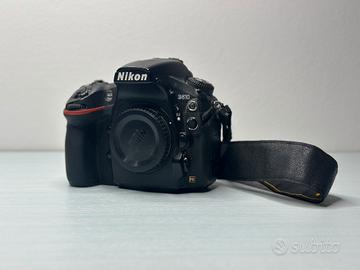 Nikon D810 (solo corpo)