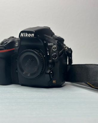 Nikon D810 (solo corpo)