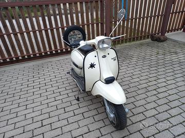 LAMBRETTA 125 DL MACCHIA NERA 1970