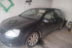 Volkswagen golf 5 serie 2.0 TDI 140 cv