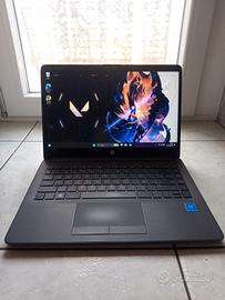 PC PORTATILE HP 240 G8 2023|8GB|NVMe 256GB|WIN11