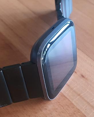 Fitbit versa 2 fitness tracker