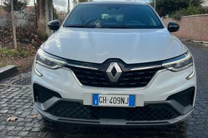 Renault Arkana Hybrid E-Tech 1.6  R.S.