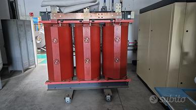 Trasformatore trifase 20000/400 V