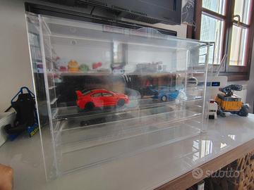 bacheca per modellini 