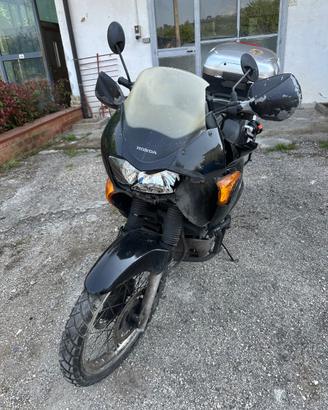 Honda Transalp 650 Rally Touring 2004 sinistrata