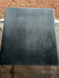 Pedana parascintille per camini e stufe