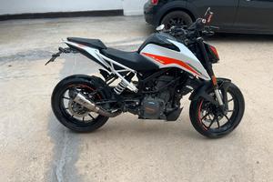 KTM DUKE 390 ABS 2022