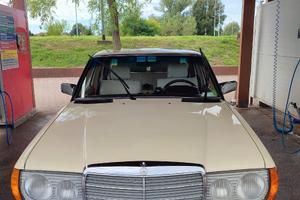 Mercedes 200 serie w123 - 1980