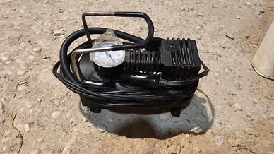compressore aria portatile per auto