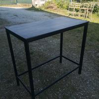 Tavolo alto da esterno con struttura in alluminio 