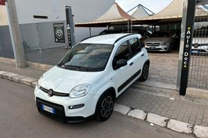 Fiat Panda 1.0 FireFly Hybrid City Cross - 2021