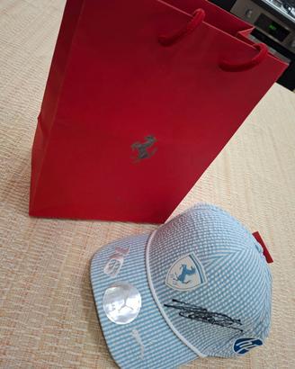 cappello limited edition N 16 autografato leclerc