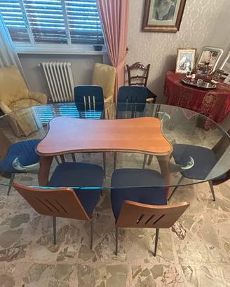 Tavolo in vetro