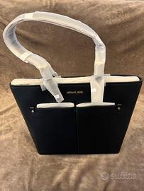 Michael Kors Jet Set Travel