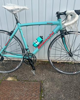 Bicicletta da strada NUOVA