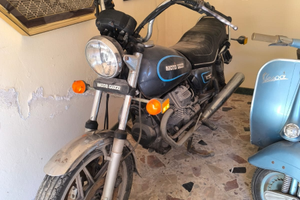 Moto Guzzi V35 C