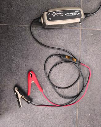 carica batteria per scooter 