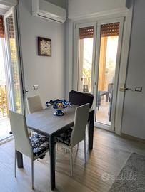 Appartamento fronte e vista mare