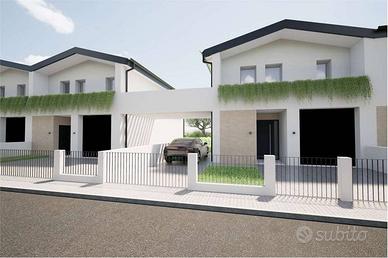 Villa di 160 m² con più di 5 locali e box auto a A