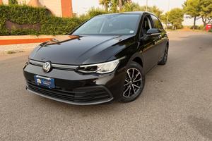 Volkswagen Golf 1.5 tgi Style 130cv