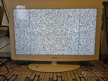 Televisore Samsung (leggere bene)