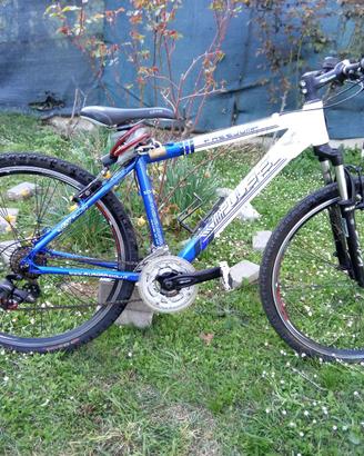Mountain byke aurora freemont impulse
